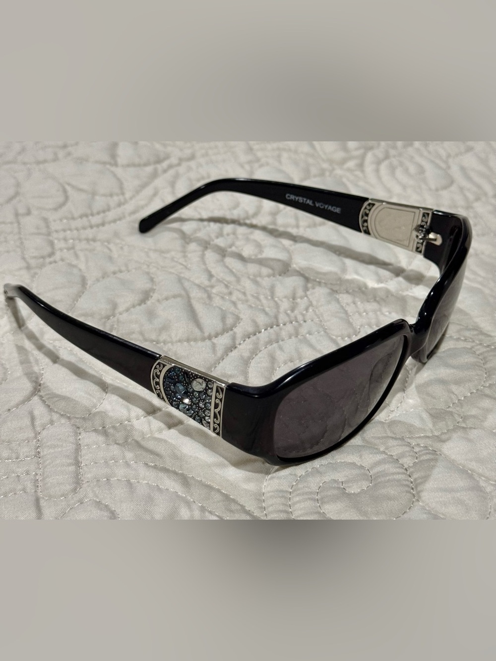 Brighton Crystal Voyage Black Sunglasses & Lens Women With Metal Sunglass Tin